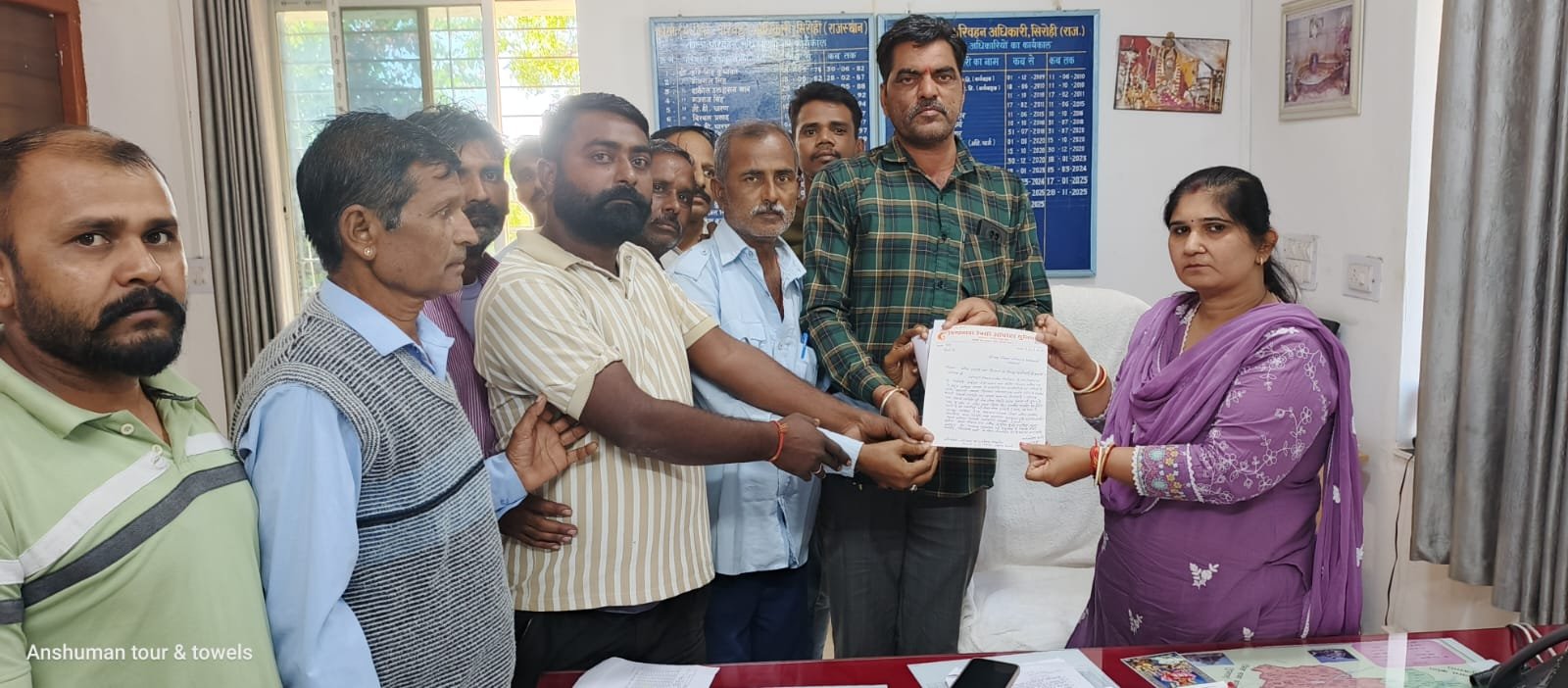 illegal-vehicle-operation-protest-pindwada